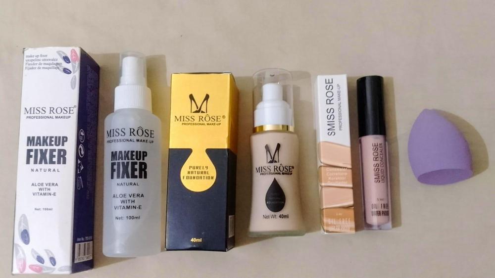 4 in 1 Makeup Deal (Makeup base set)