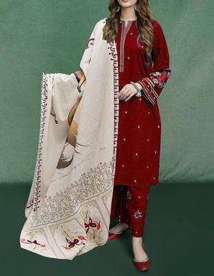 3 Pcs Women's Unstitched Lawn Embroidered Suit