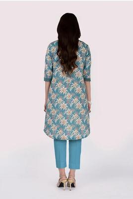 3 Pcs Women's Unstitched Lawn Printed Suit