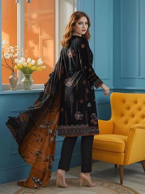 3 Pcs Women's Unstitched Printed Embroidered Suit