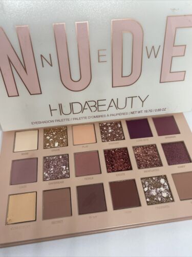 Nude Eyeshadow Palette